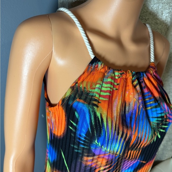 Love Red and Blue Sleeveless Maxi Dress with Slit - Picture 3 of 8